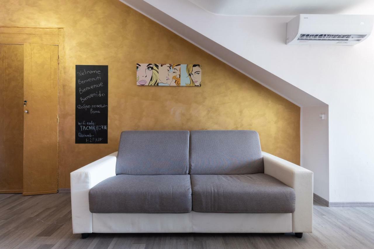 Ferienwohnung Mansarda Station Gioberti Turin Exterior foto